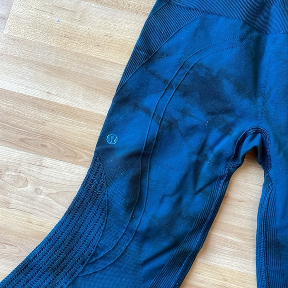 Lululemon In the flow II seamless crop leggings size 4 - Picture 5 of 6